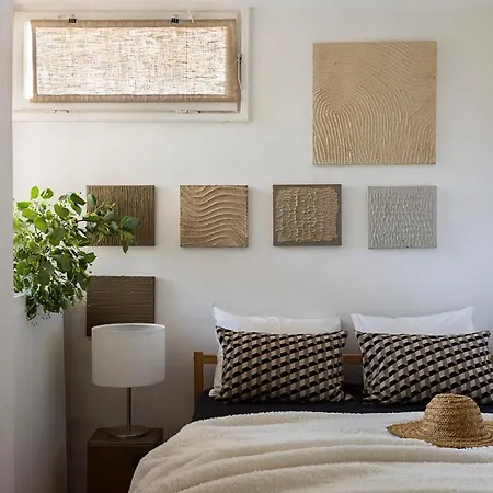 Opera Art Vintage Slow Apartment